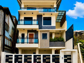 7 Unit Property for Sale In Quezon Hill, Baguio City
