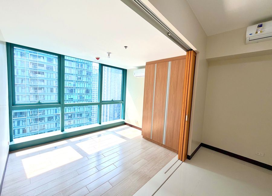 1 Bedroom Condo for Sale in BGC Taguig | One Uptown Residence | RFO