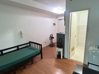 Studio unit for rent and for sale at The Linear Condominium in Makati