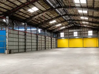 1,160 SQM WAREHOUSE FOR LEASE NEAR EDSA, QUEZON CITY