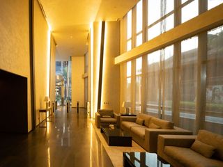 Armani Style Century Spire 16th floor