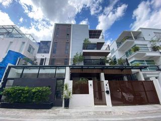 Acacia Estates Mahogany Place 3, 4 Bedrooms at Bambang, Taguig City