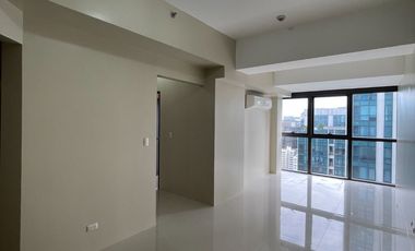 2 bedroom condo unit for sale in Uptown Ritz Residence BGC with rent to own terms