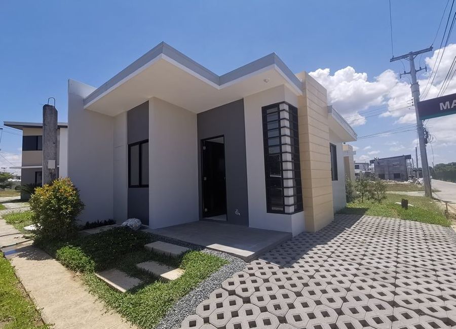 Very affordable rent to own house and lot