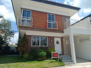 Amazing 5% Discount for Ready For Occupancy House Unit & Corner Lot @ Amiya Rosa 2 Near San Antonio De Padua Parish