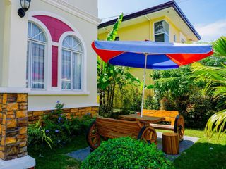 4 Bedroom House for rent in FONTE DI VERSAILLES