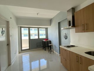 For Rent 1 BR at The Residences with nice view