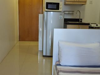 Studio unit walking distance to Landers and near Cebu Business Park Cebu City