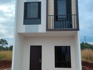 Sarah Townhouse for Sale in Lumbo, Valencia City, Bukidnon