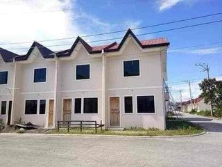 Affordable 2-Bedroom Townhouse Near CCLEX Ready for Occupancy in Basak Lapulapu City Cebu