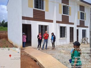 2-bedroom Townhouse with Parking House and Lot for sale in Mariveles Bataan