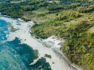BEAUTIFUL BEACH LOT IN BANTAYAN ISLAND PHILIPPINES FOR SALE