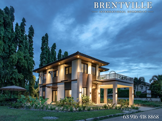 Single Detached homes with CCT Title near SLEX and Brent International School