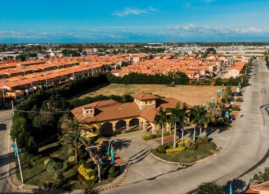 ARIELLE Inner 2BR Townhouse for Sale in Camella Nueva Ecija, Cabanatuan