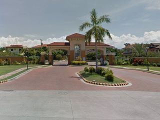 LUXURY 2-STOREY HOME FOR RENT