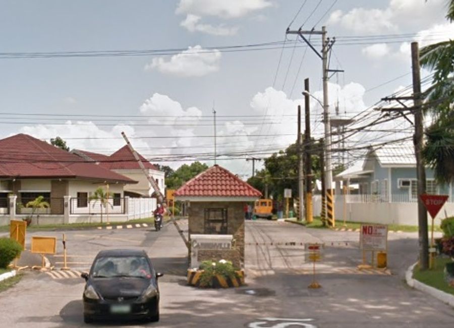 FOR SALE: Prime Corner Residential Lot in Angeles City