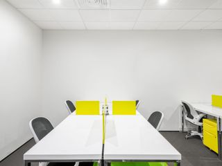 Regus Central Bay Plaza
