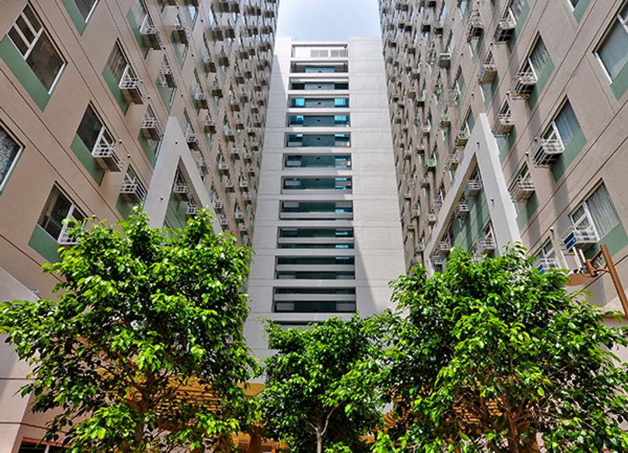 Studio corner unit in One Archers Place